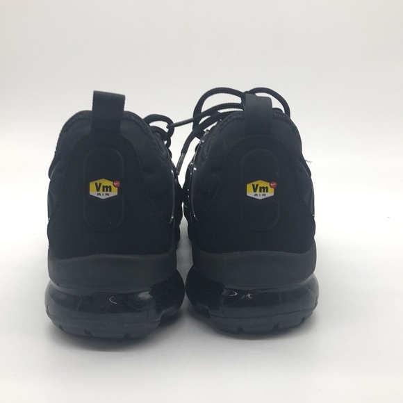 Nike Mens Air Vapormax Plus 924453-004 Black Running Sneaker USED Size10.5